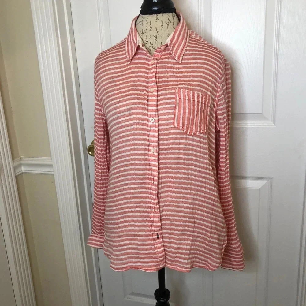 Stylus-long sleeve blouse/ peach and white sz lg